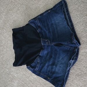 1822 Denim Maternity Short